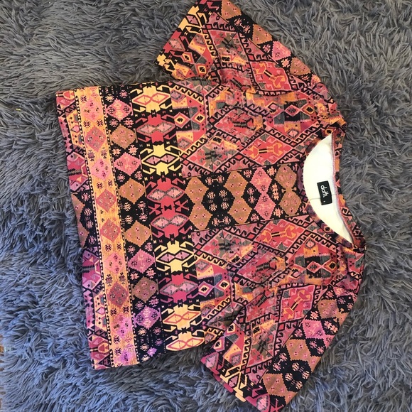 Geometric Pattern Tee - Picture 3 of 3